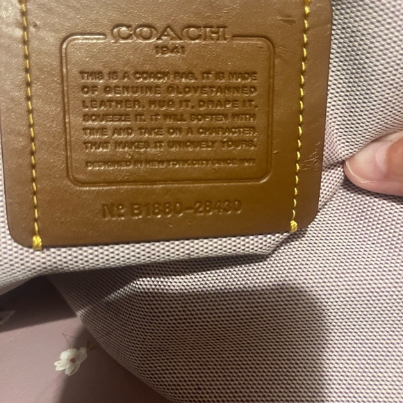 Coach Women's Tote Bag - Cream - Picture 12 of 16